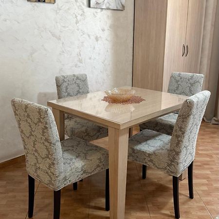 Apartament Oassis Bar Zewnętrze zdjęcie