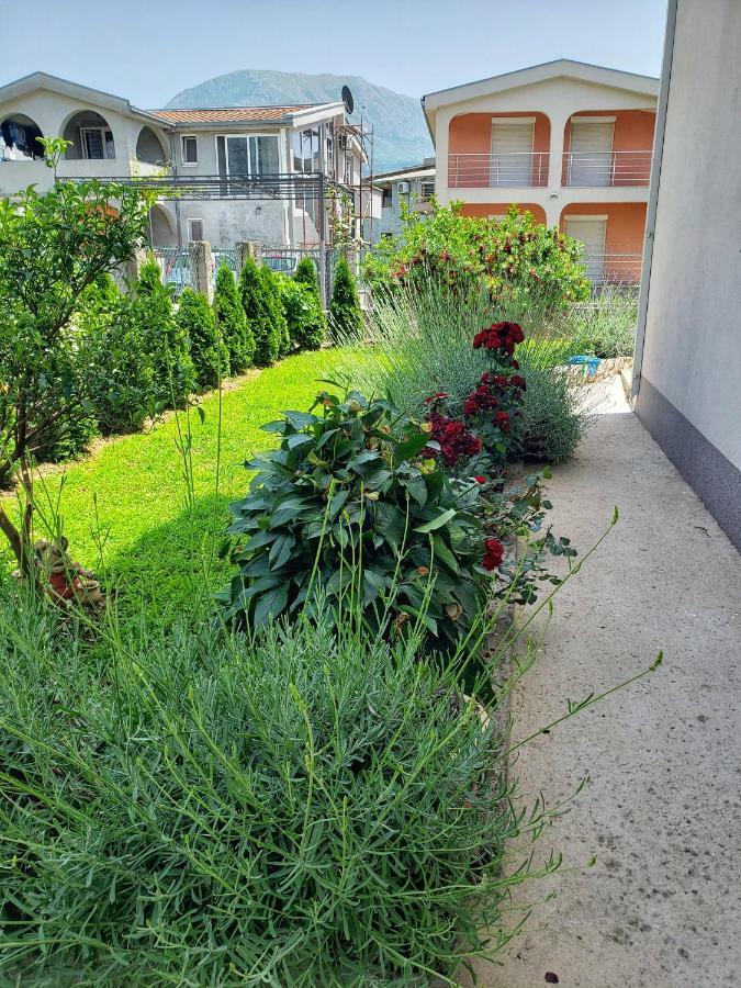 Apartament Oassis Bar Zewnętrze zdjęcie