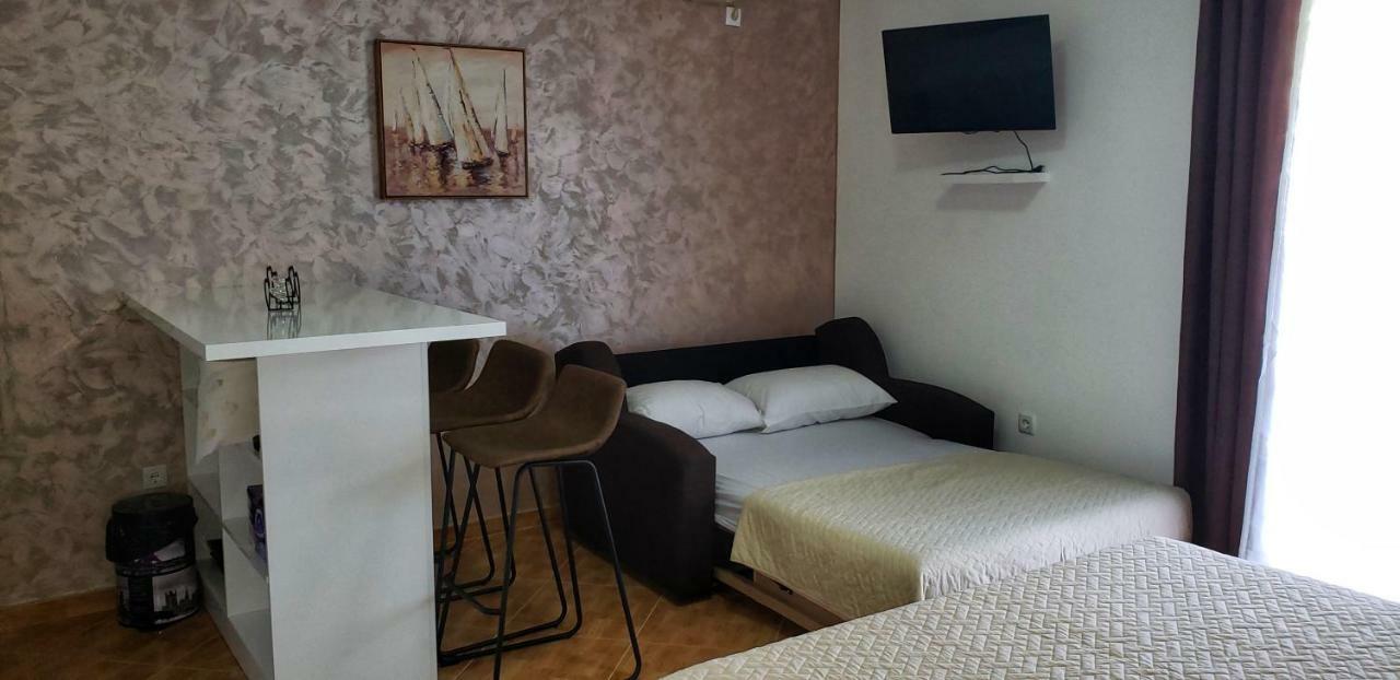 Apartament Oassis Bar Zewnętrze zdjęcie