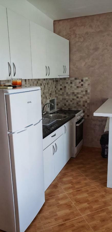 Apartament Oassis Bar Zewnętrze zdjęcie